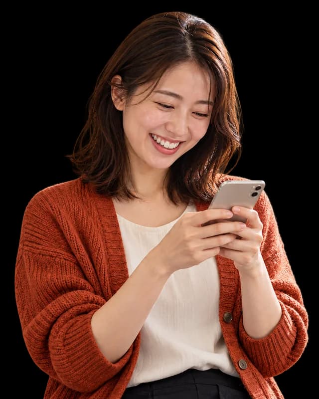 笑顔でスマートフォンから練習を共有する架空の女性バイオリン奏者